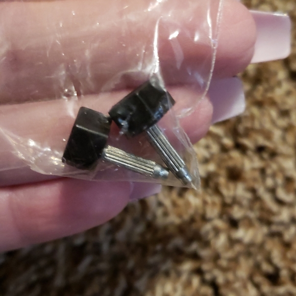 Fuchsia Heels - Picture 6 of 7